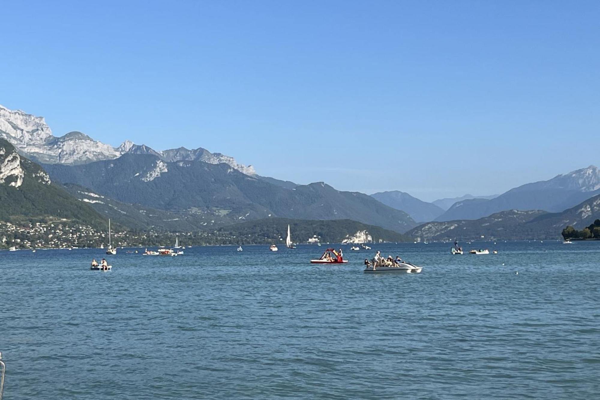 Appartamento Penthouse Flat South-Facing Terrace - Welkeys Annecy Esterno foto